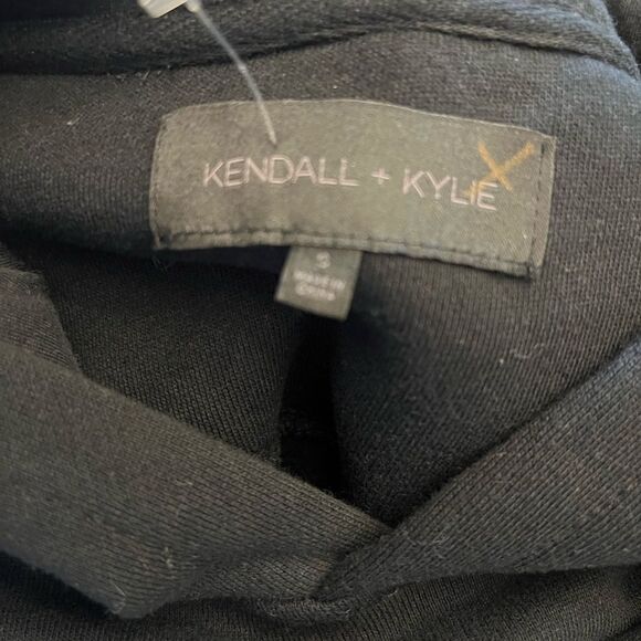 Women's Kendall + Kylie Calabasas Hoodie Sweatshirt Sz small. - Picture 4 of 8